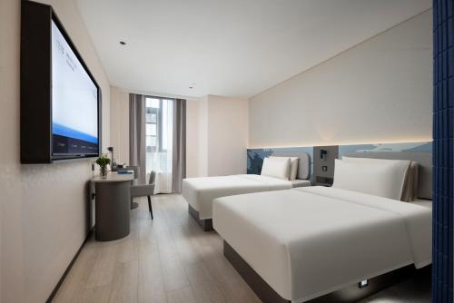 Atour Light Hotel Hefei Hi Tech Zone Longhu Paradise Walk in Hefei, People's Republic of China