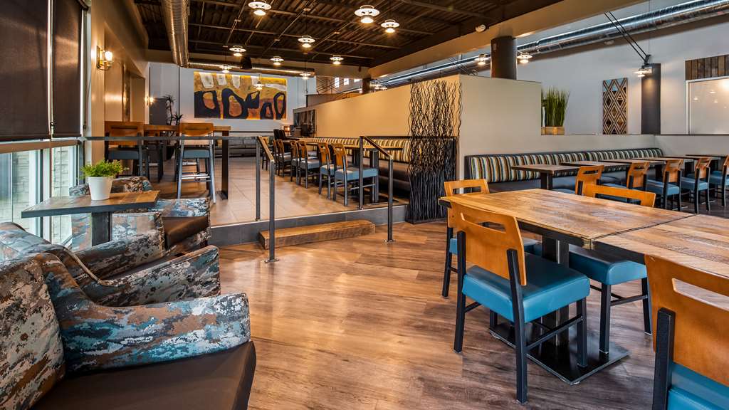 Best Western Premier Ankeny Hotel - photo 26