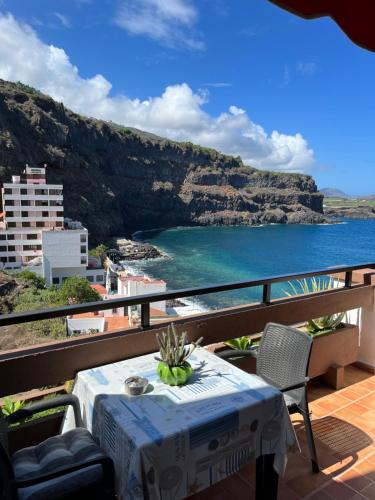 Marine Studio on the Beach — 4-Star Luxury Hotel in Icod De Los Vinos, Spain
