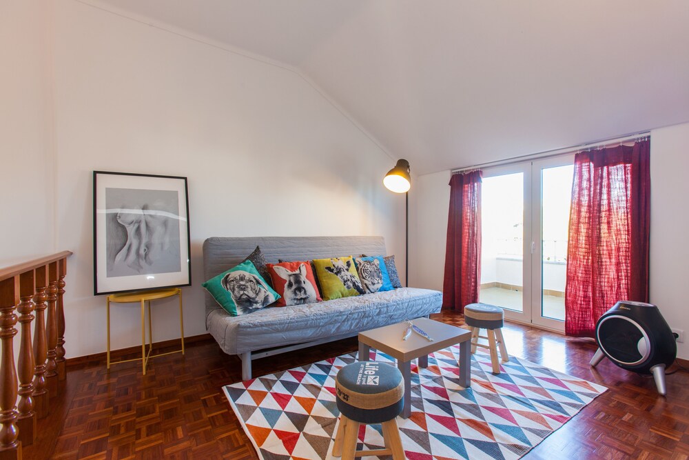 Cascais Duplex by Lisbon Coast Vacation