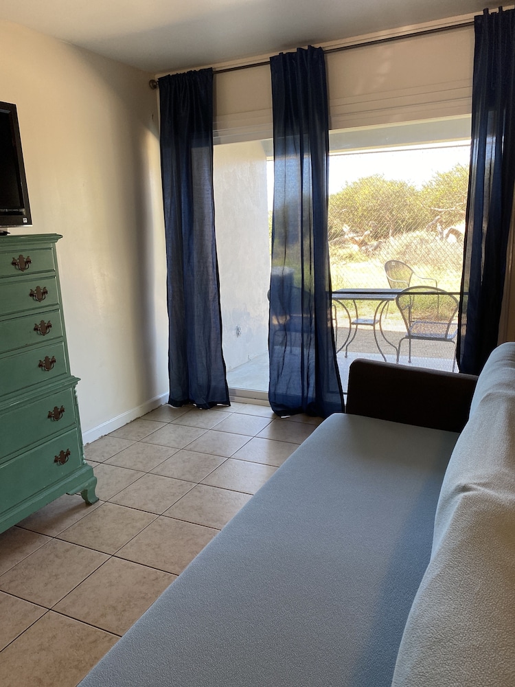 Ocean Villa Inn - photo 15