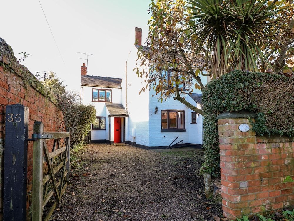 35 Main Street in Nottingham, United Kingdom