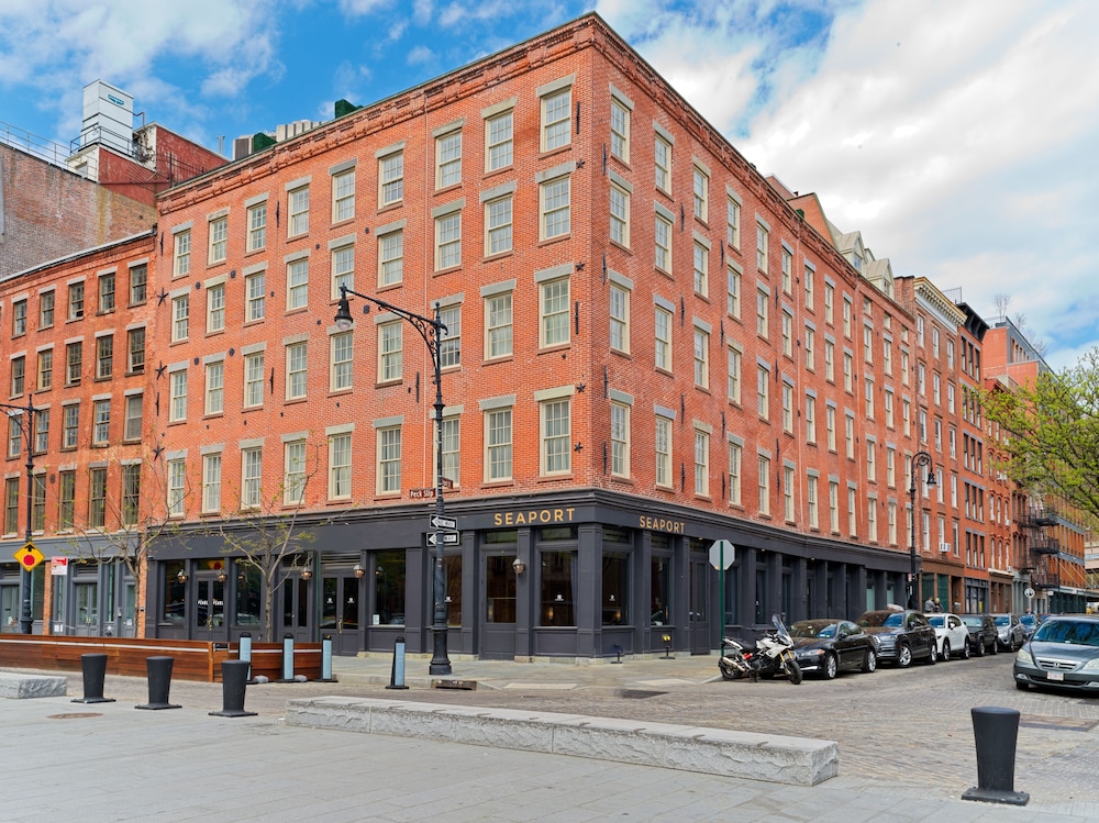33 Hotel New York City Seaport - photo 56