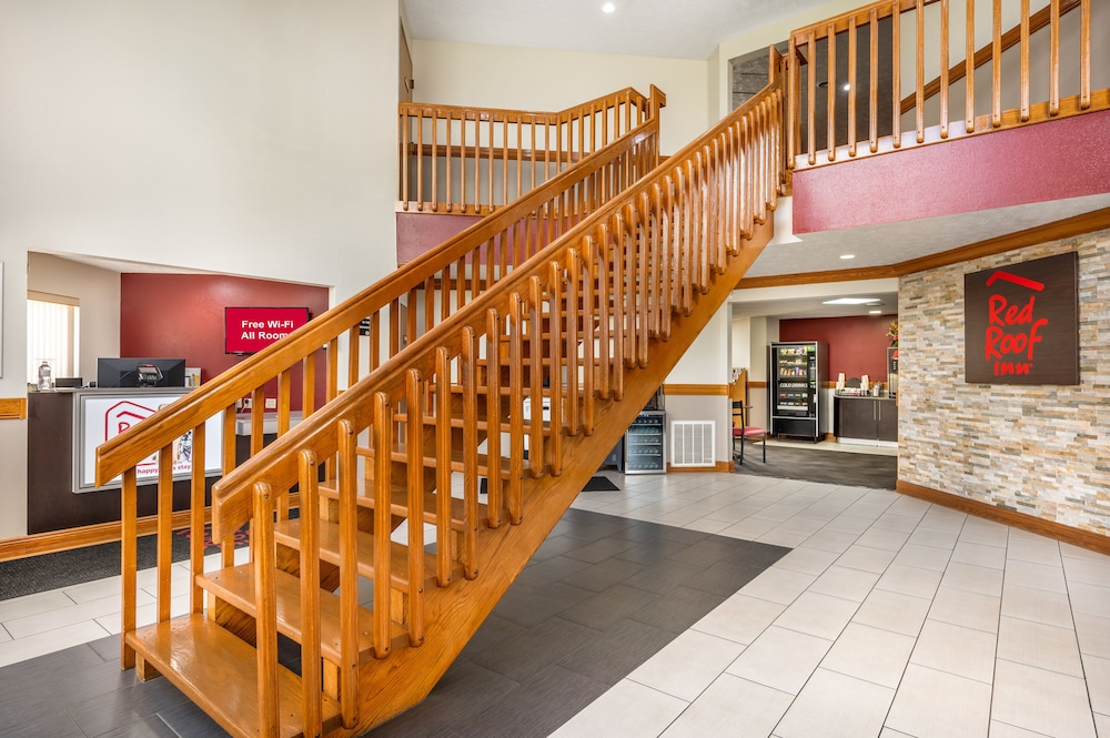 Red Roof Inn Greencastle South Cloverdale - photo 27