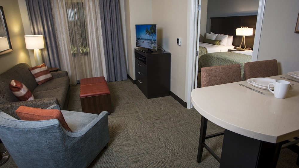 Staybridge Suites Lexington by IHG - photo 22