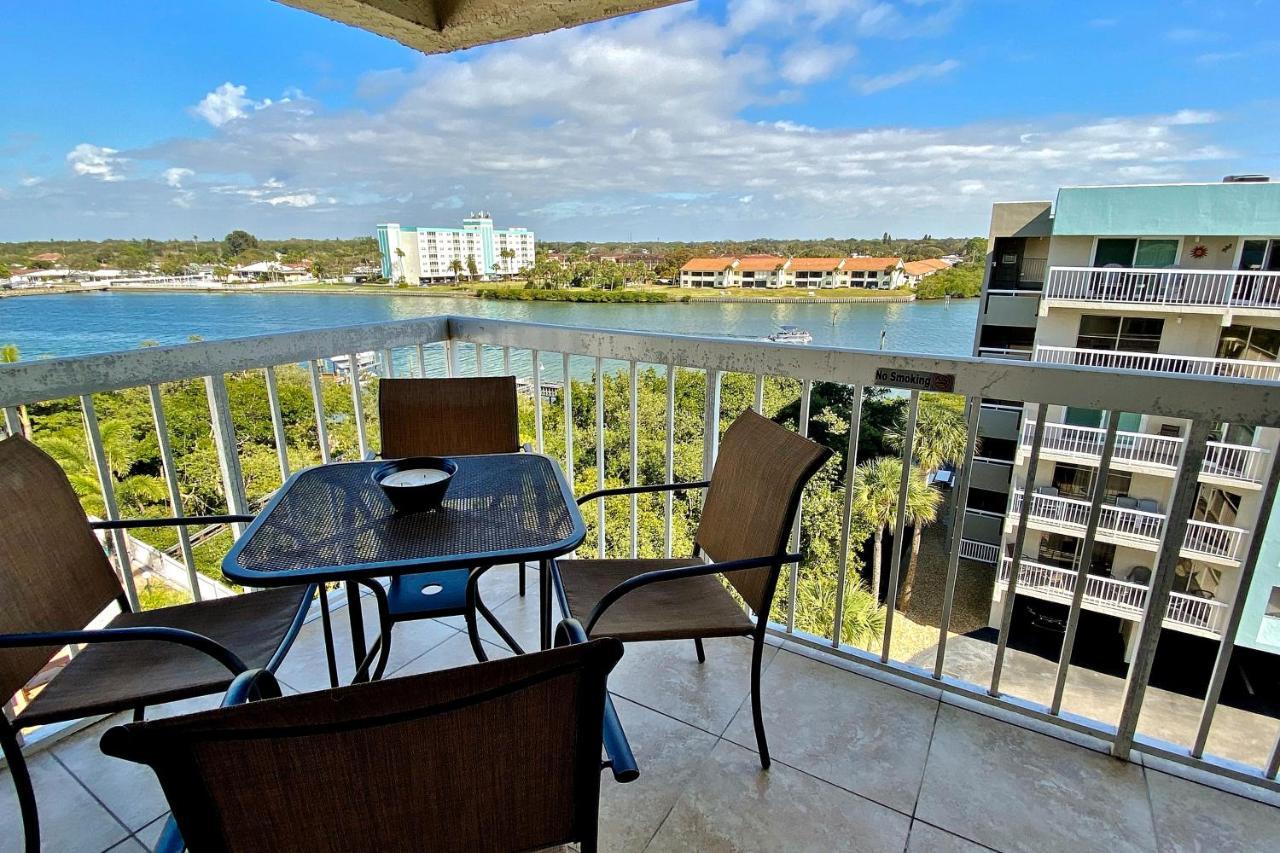 Water View 502 - last minute hotel in Unknown City