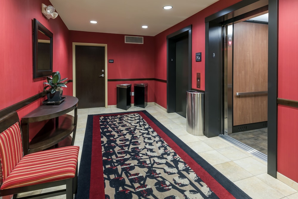 Hampton Inn & Suites Salt Lake City University Foothill Dr - photo 70
