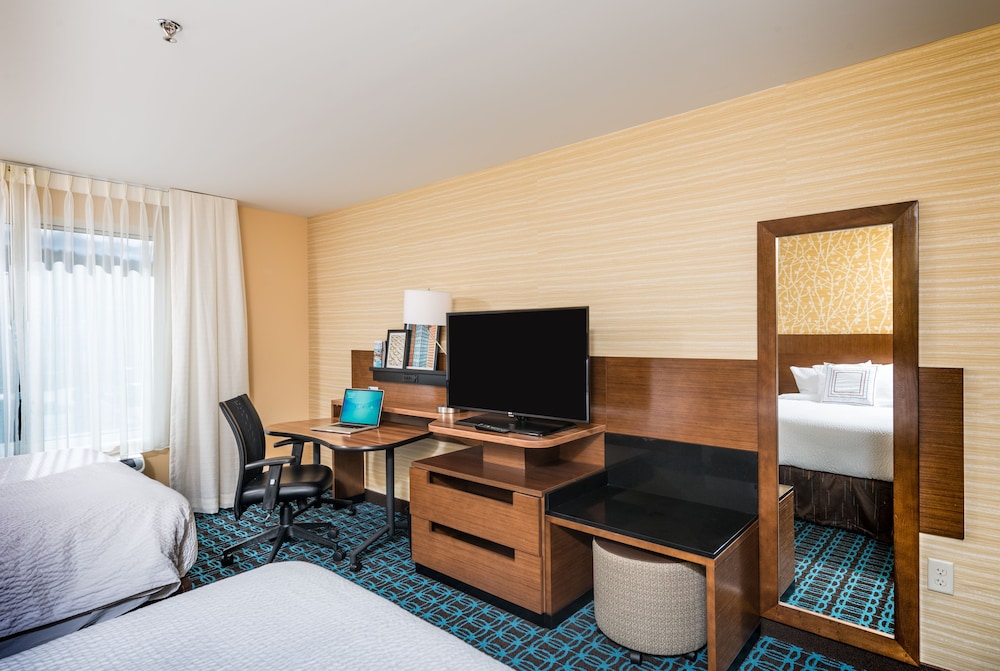 Fairfield by Marriott Inn & Suites Plymouth White Mountains - photo 8