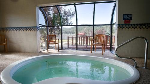 Black Hills Luxury Suites - photo 13