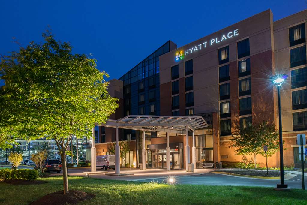 Hyatt Place Herndon Dulles Airport East - photo 2