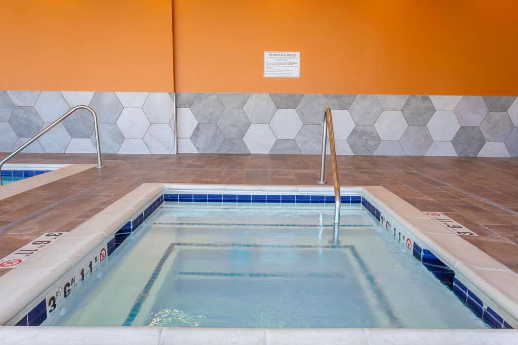 La Quinta Inn & Suites by Wyndham Limon - photo 9