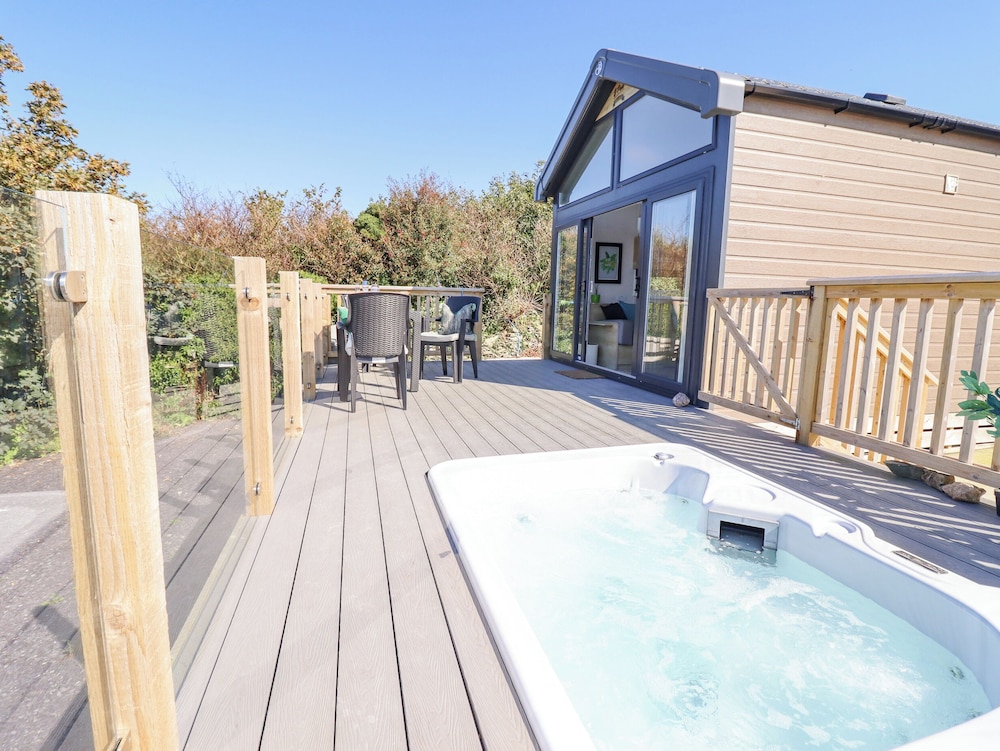 Posh Pod in Cemaes Bay, United Kingdom