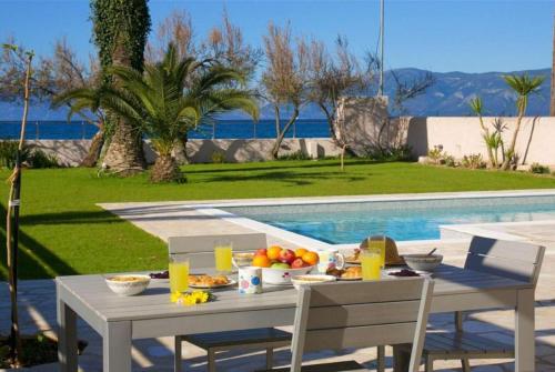 Τheano Villa — 4-Star Luxury Hotel in Sami, Greece