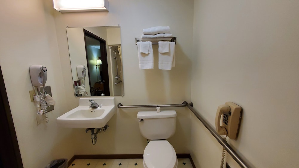 St Paul Inn - photo 30
