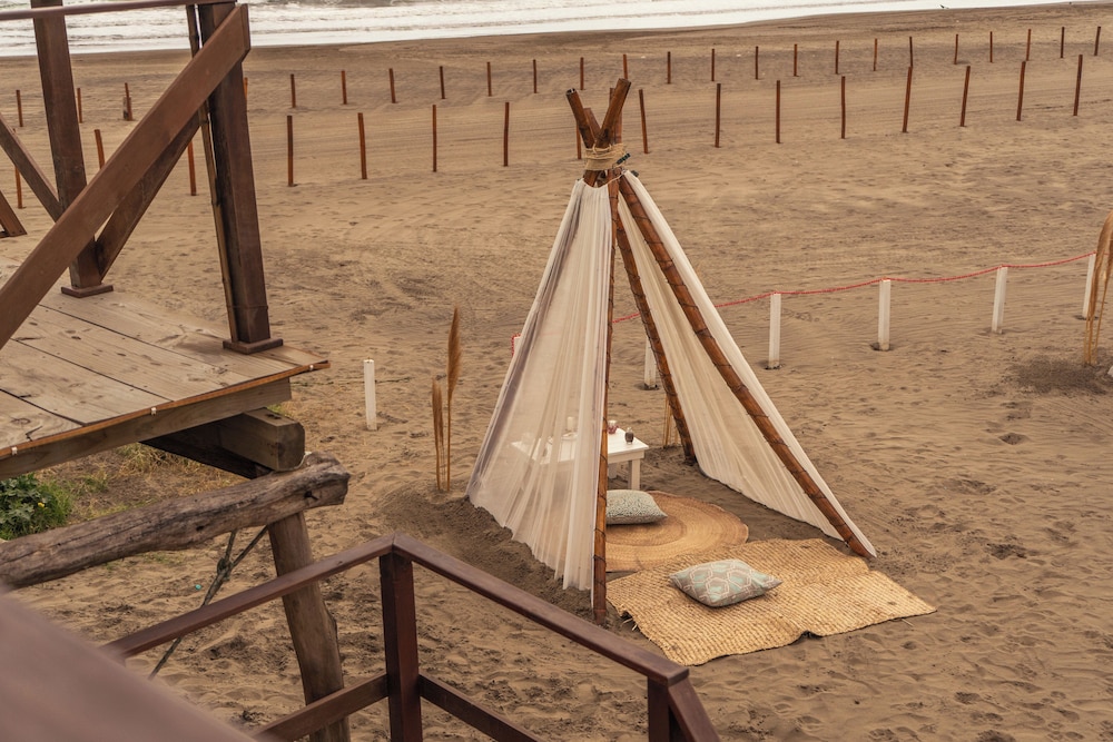 Artisan Family Hotels And Resorts Playa Esmeralda