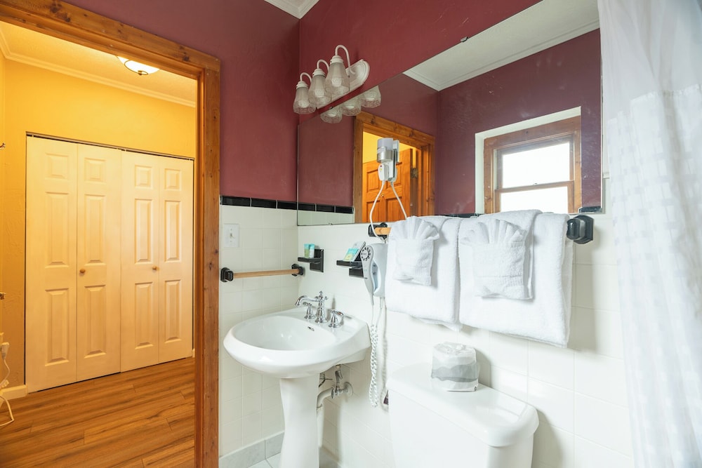 Ridgeway Inn - photo 78