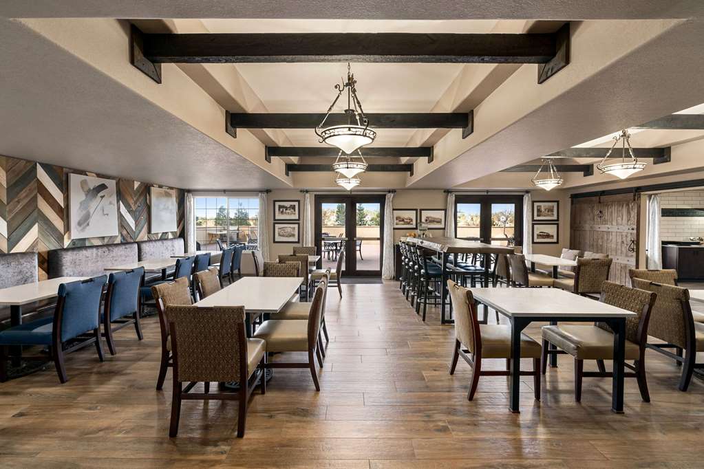 La Quinta Inn & Suites by Wyndham Trinidad - photo 56