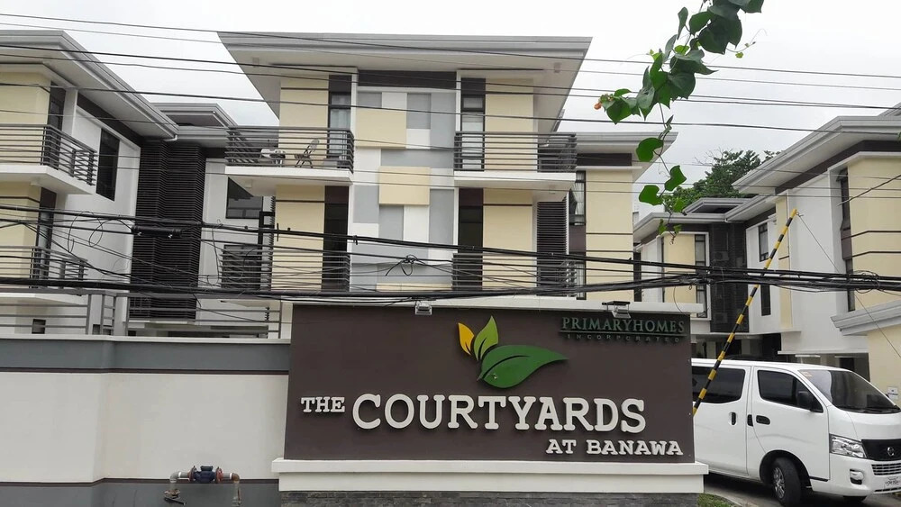 The Courtyard Banawa RA