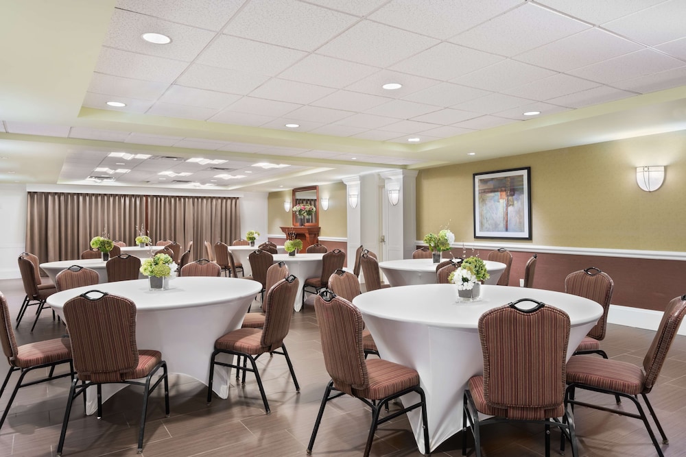 Hampton Inn Danbury - photo 26