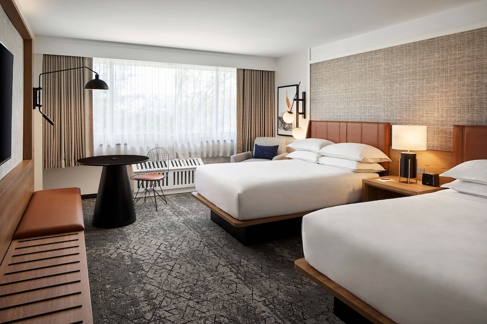 Sheraton Reston Hotel - photo 15
