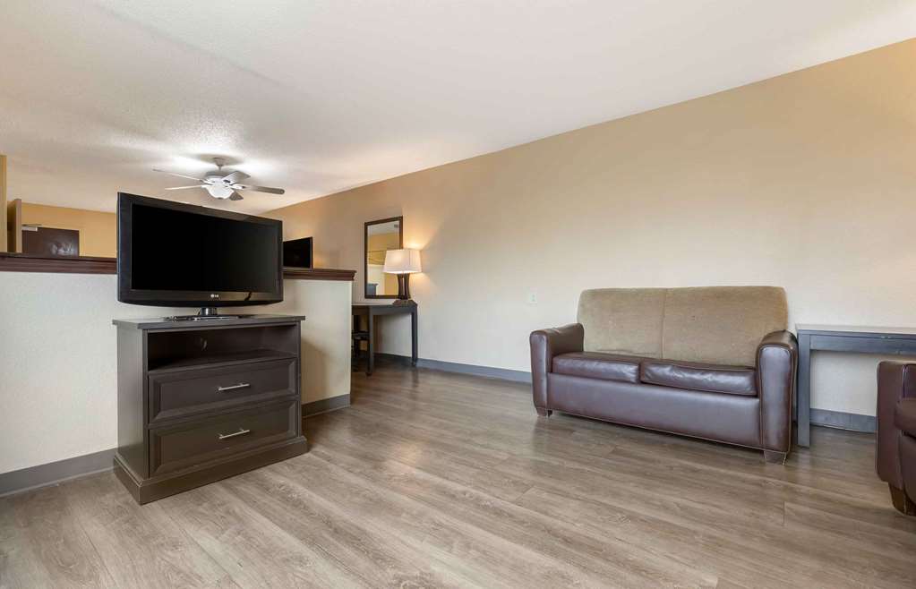 Extended Stay America Select Suites Austin Northwest Lakeline Mall - photo 32