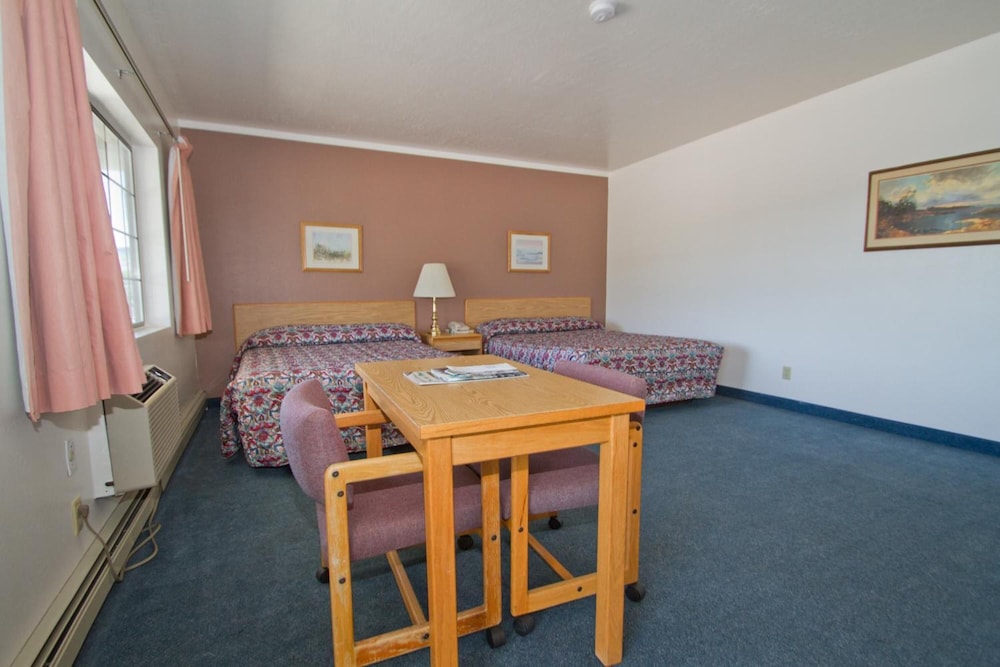 Brooks Street Motor Inn - photo 16