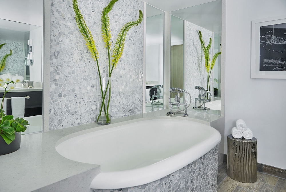 Fairmont Miramar Bungalows - photo 26