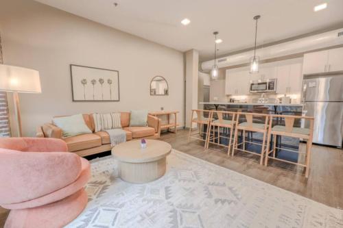 Luxury 2 bedroom Apt — 4-Star Luxury Hotel in Boston, United States