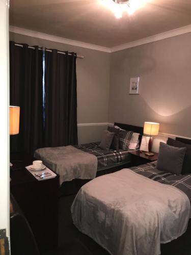The Ocean Inn — 4-Star Luxury Hotel in Edinburgh, United Kingdom