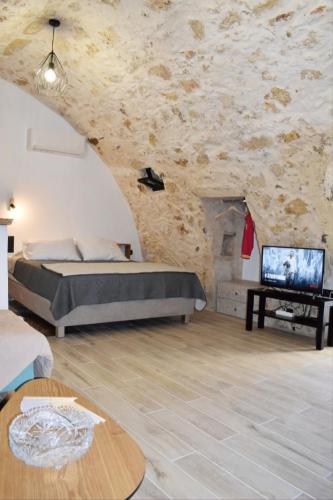 NiAmalFi Apartments — 4-Star Luxury Hotel in Atsipopoulo, Greece