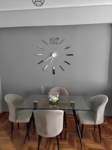 Εlite Αpartment Trikala — 4-Star Luxury Hotel in Trikala, Greece
