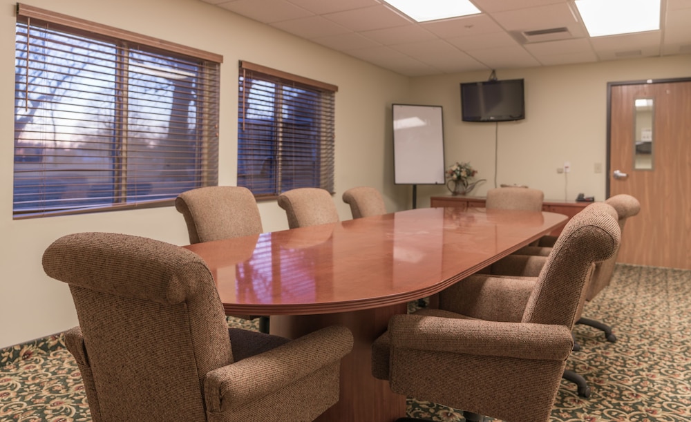 Supertel Inn & Conference Center - photo 19