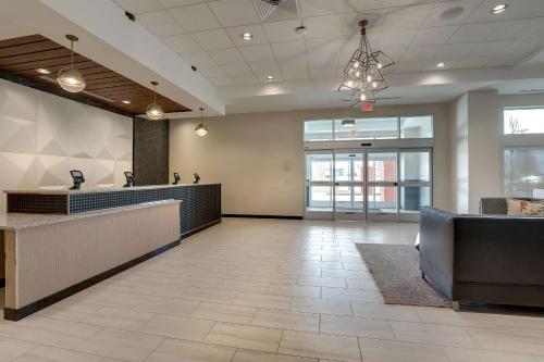 Drury Plaza Hotel Cincinnati Florence - photo 12