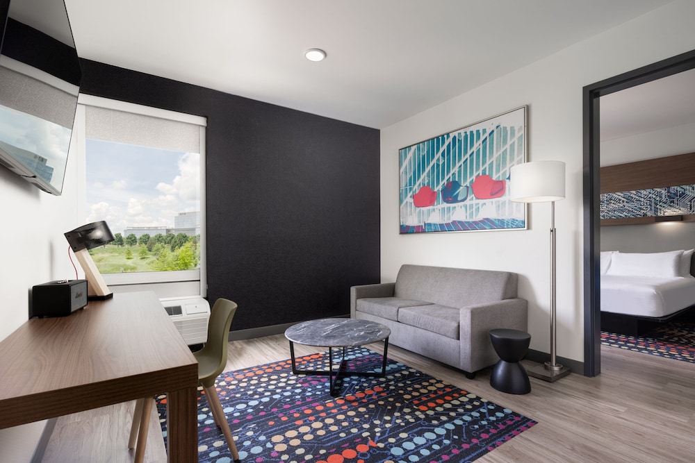 Aloft Beachwood - photo 10