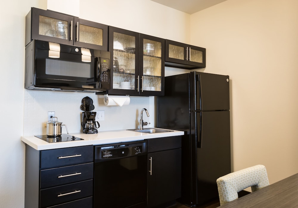 Candlewood Suites Buda Austin SW by IHG - photo 13