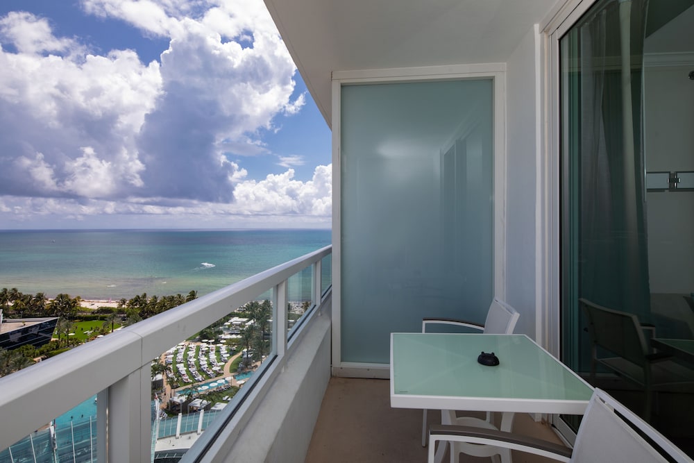 Fontainebleau Miami Beach Private Luxury Suites - photo 414