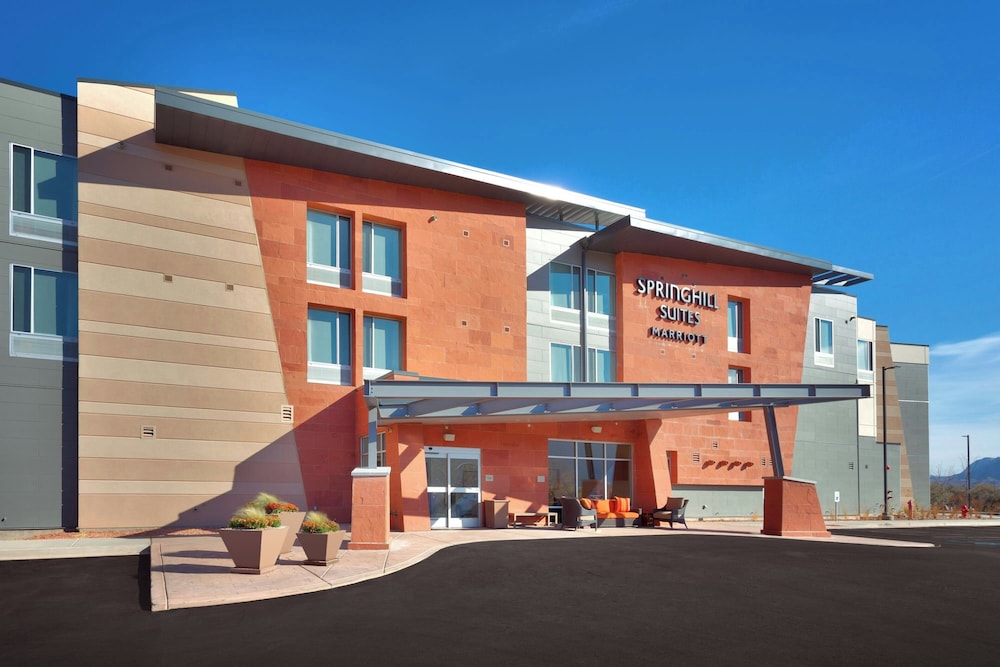 SpringHill Suites by Marriott Moab - photo 37