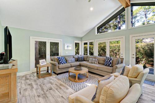 11 Red Oak in Hilton Head Island, United States