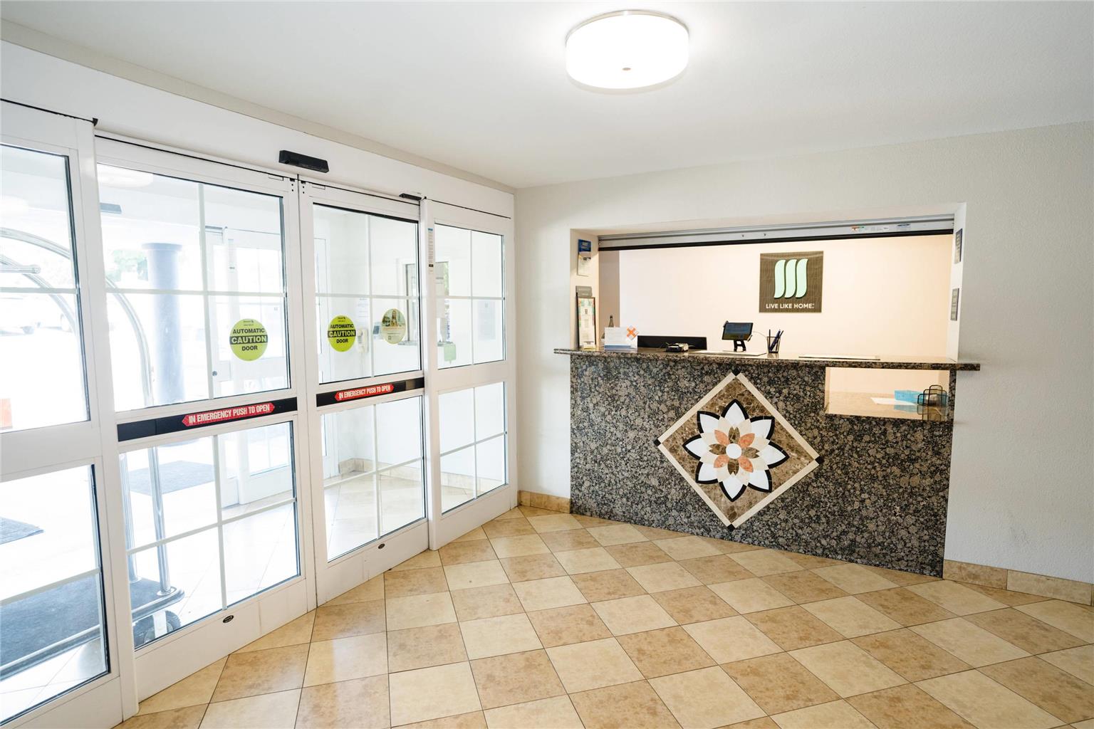 MainStay Suites Knoxville North I 75 - photo 2