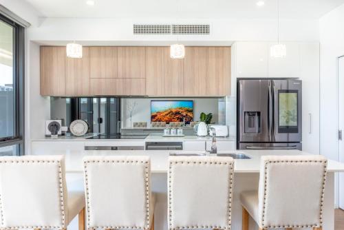Maraboo Island Beachfront Villa — 4-Star Luxury Hotel in Fremantle, Australia