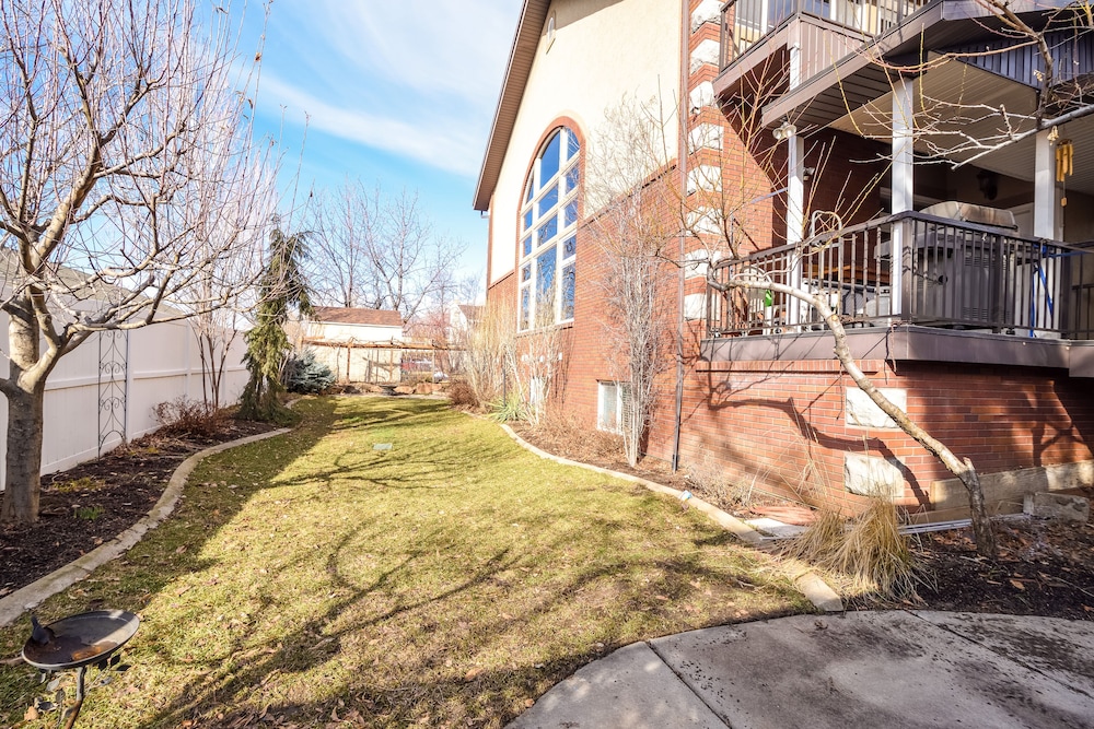 Family Crash Pad near SLC - photo 36