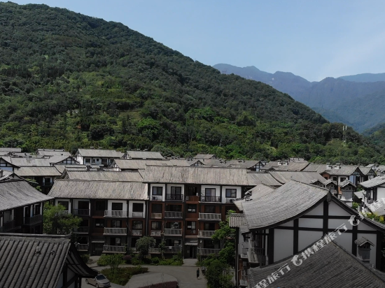 Moleihotel - carbon neutral hotel in Unknown City