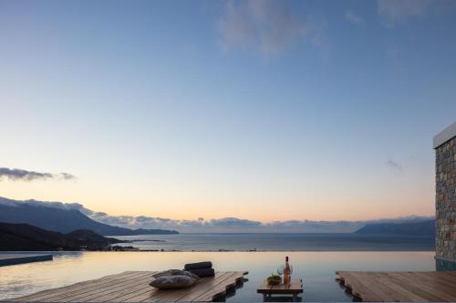 Magical new luxury villa Camellia — 4-Star Luxury Hotel in Kissamos, Greece