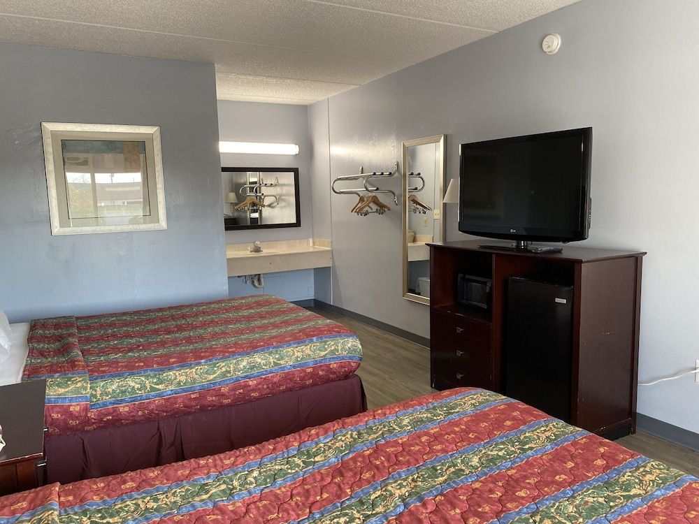 Havelock Inn & Suites - photo 11