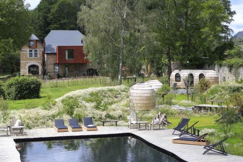 Domaine de Ronchinne Insolites — hotel in Assesse