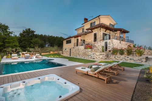 Villa Clara by Villsy private pool indoor jacuzzi outdoor jacuzzi sauna gym playroom — 4-Star Luxury Hotel in Motovun, Croatia