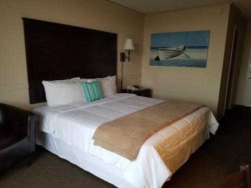 Duke of York Hotel - photo 9