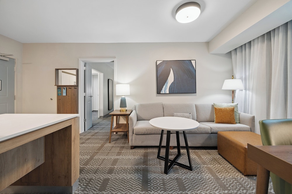 Staybridge Suites Sacramento Woodland - photo 37