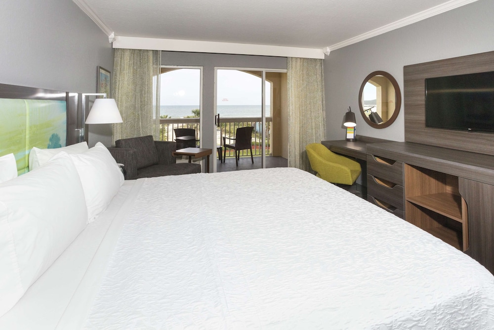 Hampton Inn St. Augustine Beach - photo 22