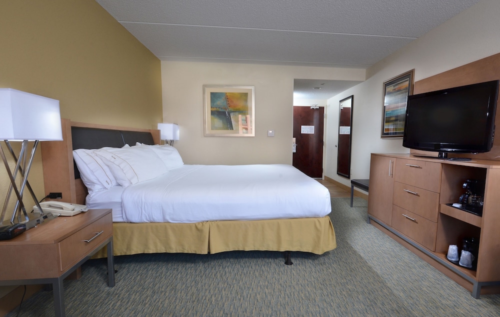 Holiday Inn Express Hotel & Suites High Point South by IHG - photo 12